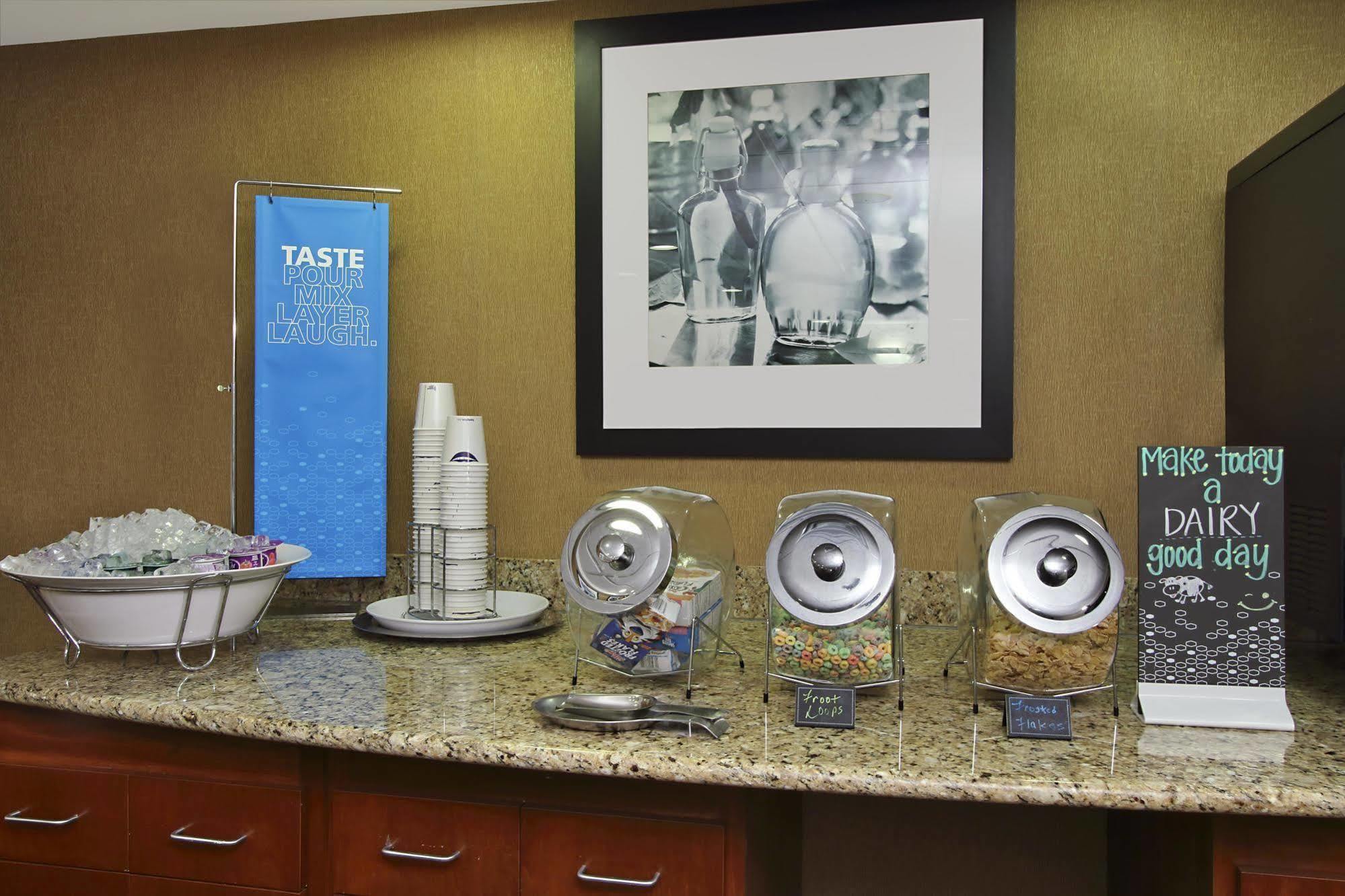 Hampton Inn & Suites Murray Luaran gambar